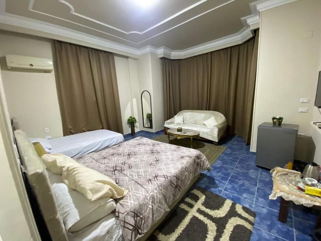 Richard Pyramids Inn Hotel Kafret el-Gabal エクステリア 写真