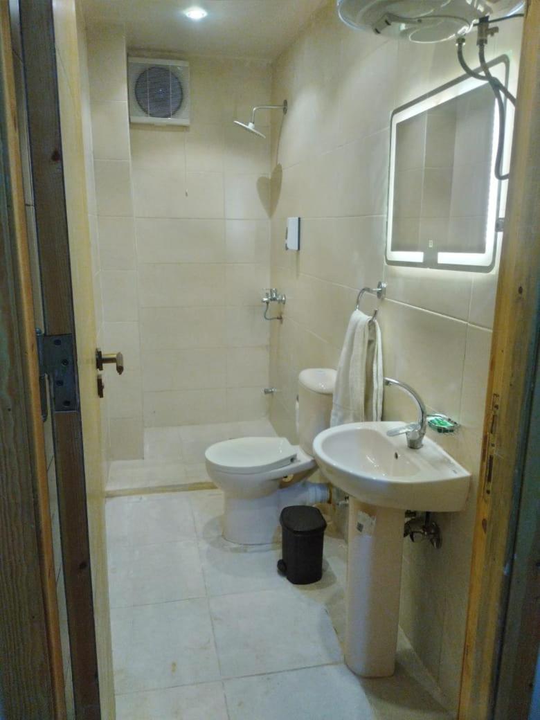 Richard Pyramids Inn Hotel Kafret el-Gabal エクステリア 写真